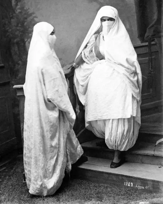 Framed Print : Veiled women, Algeria, North Africa Framed Print : Veiled women, Algeria, North Africa