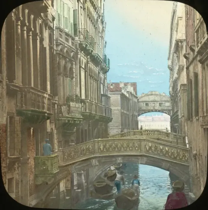 Framed Print : Venice, Italy - Canal and Bridge of Sighs Framed Print : Venice, Italy - Canal and Bridge of Sighs