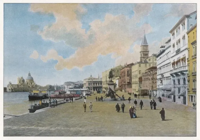 Framed Print : Venice / Riva Schiavoni Framed Print : Venice / Riva Schiavoni