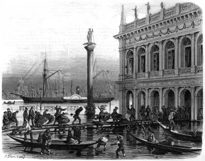 Framed Print : Venice / St Marks Square Framed Print : Venice / St Marks Square