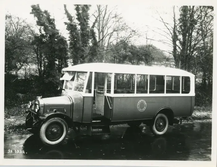 Framed Print : Venture Ltd A2 long bus, Wadham Framed Print : Venture Ltd A2 long bus, Wadham