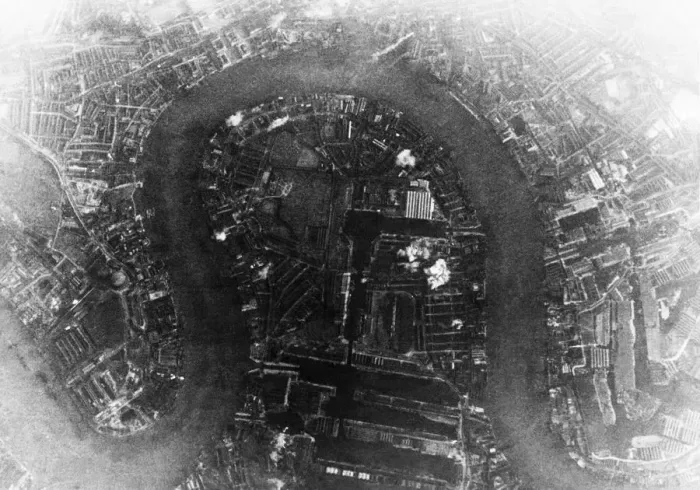 Framed Print : Vertical Aerial Photograph of London, North Greenwich an? Framed Print : Vertical Aerial Photograph of London, North Greenwich an?