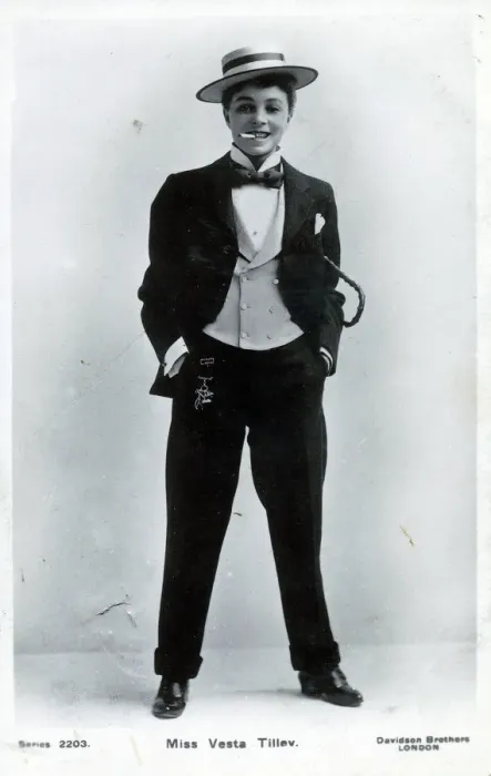 Framed Print : Vesta Tilley music hall male impersonator 1864-1952 Framed Print : Vesta Tilley music hall male impersonator 1864-1952