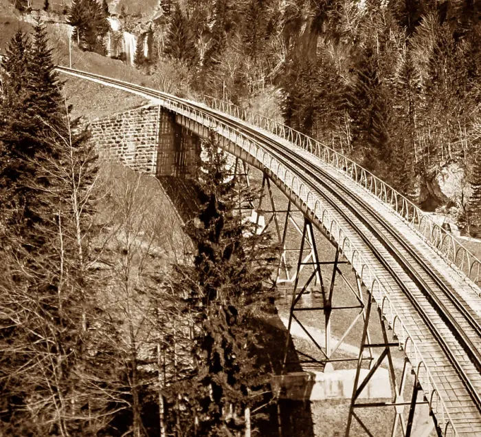 Framed Print : Viaduct on the Rigi Railway, Victrorian period Framed Print : Viaduct on the Rigi Railway, Victrorian period