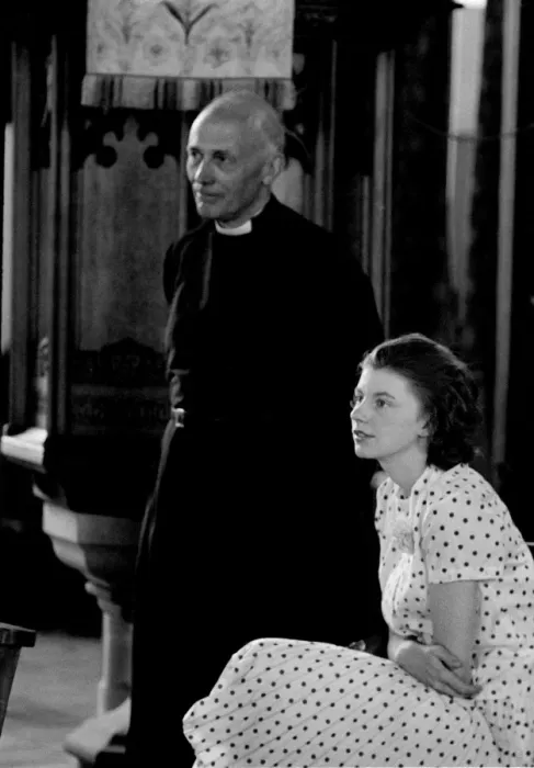 Framed Print : Vicar of Orford Church, Aldeburgh Festival 1961 Framed Print : Vicar of Orford Church, Aldeburgh Festival 1961