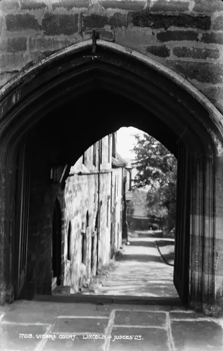 Framed Print : Vicars Court Archway Framed Print : Vicars Court Archway