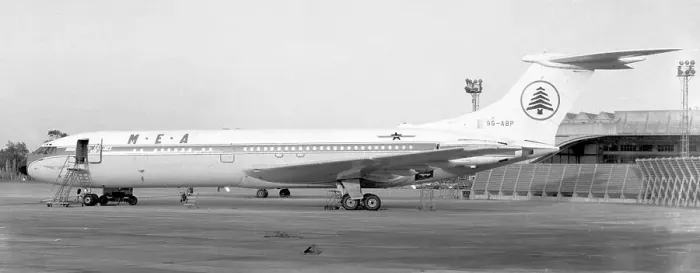 Framed Print : Vickers 1102 VC10 9G-ABP Framed Print : Vickers 1102 VC10 9G-ABP