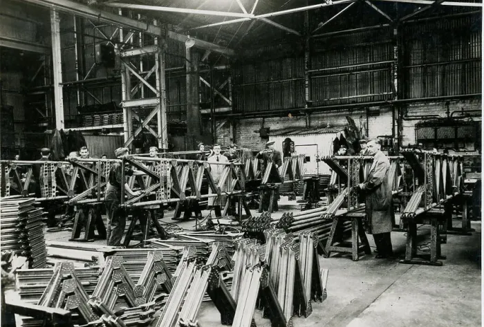 Framed Print : Vickers-Armstrong Elswick Works. Newcastle Upon Tyne Framed Print : Vickers-Armstrong Elswick Works. Newcastle Upon Tyne