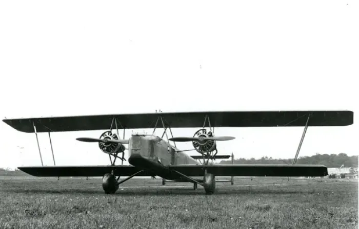 Framed Print : Vickers Type 150 B19 / 27, J9131, after conversion with Br? Framed Print : Vickers Type 150 B19 / 27, J9131, after conversion with Br?