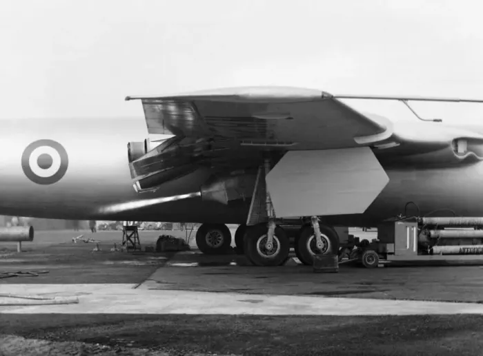 Framed Print : Vickers Valiant Framed Print : Vickers Valiant