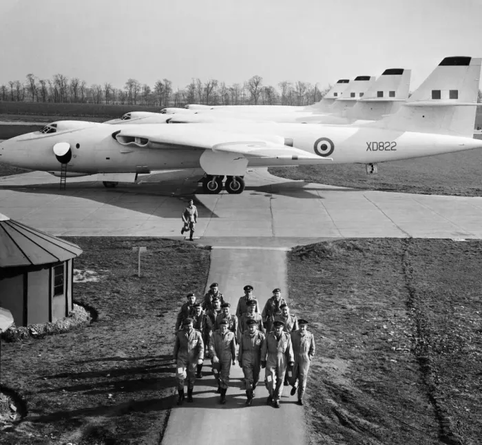 Framed Print : Vickers Valiant Framed Print : Vickers Valiant