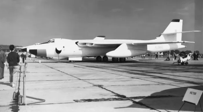 Framed Print : Vickers Valiant Framed Print : Vickers Valiant