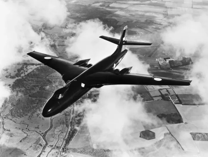 Framed Print : Vickers Valiant B-2 Pathfinder Framed Print : Vickers Valiant B-2 Pathfinder