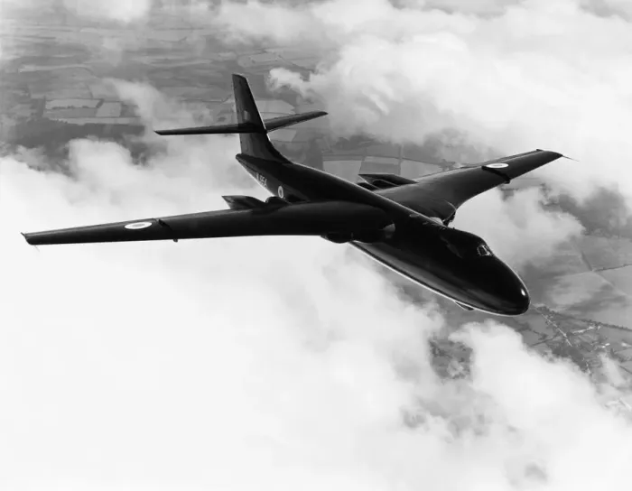 Framed Print : Vickers Valiant B-2 Pathfinder Framed Print : Vickers Valiant B-2 Pathfinder