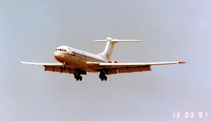 Framed Print : Vickers VC10 C. 1 XV103 Framed Print : Vickers VC10 C. 1 XV103