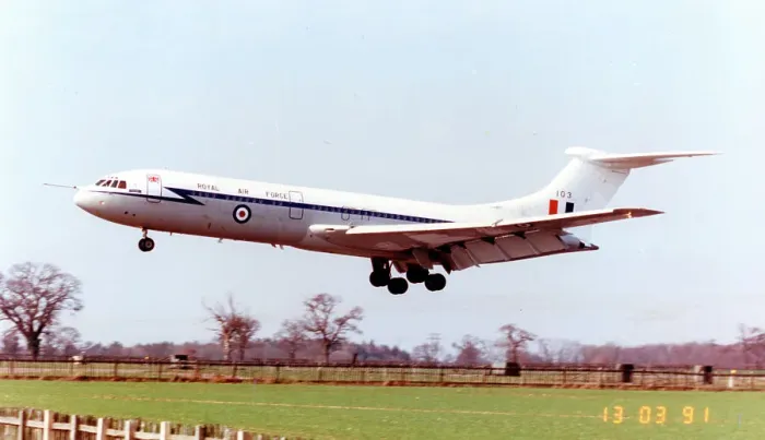 Framed Print : Vickers VC10 C. 1 XV103 Framed Print : Vickers VC10 C. 1 XV103