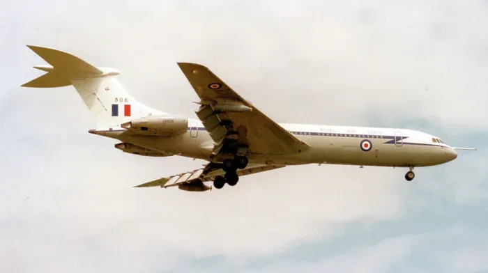 Framed Print : Vickers VC10 C. 1K XR806 Framed Print : Vickers VC10 C. 1K XR806