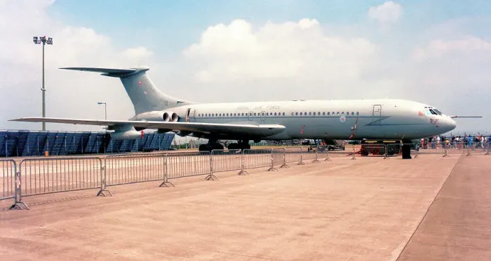 Framed Print : Vickers VC10 C. 1K XR810 Framed Print : Vickers VC10 C. 1K XR810