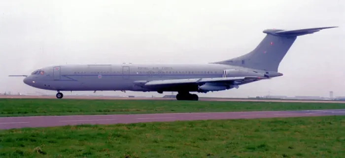 Framed Print : Vickers VC10 C. 1K XV108 Framed Print : Vickers VC10 C. 1K XV108