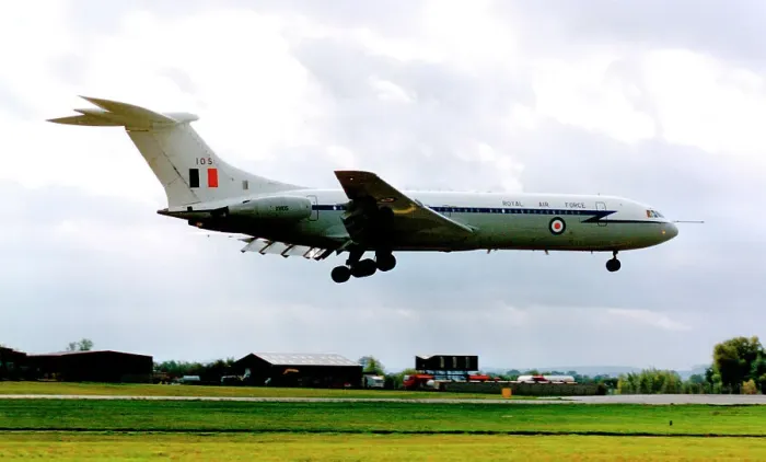 Framed Print : Vickers VC10 C.1 XV105 Framed Print : Vickers VC10 C.1 XV105