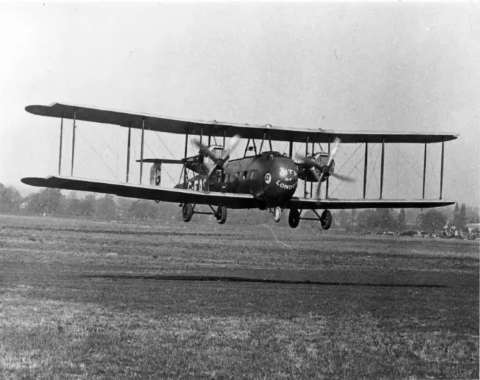 Framed Print : Vickers Vimy Commercial G-EASI City of London of Instone Framed Print : Vickers Vimy Commercial G-EASI City of London of Instone
