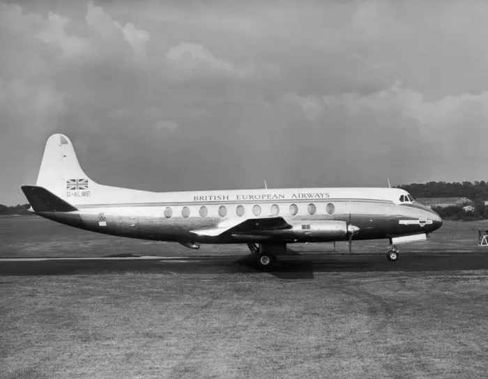 Framed Print : Vickers Viscount 701 Framed Print : Vickers Viscount 701