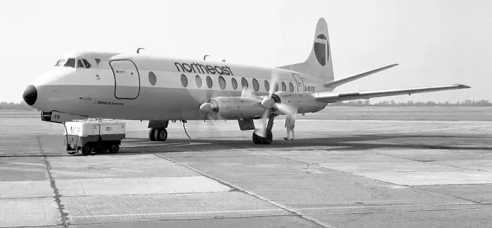 Framed Print : Vickers Viscount 806 G-AOYR Framed Print : Vickers Viscount 806 G-AOYR