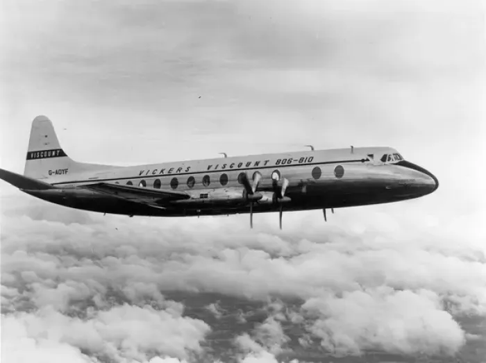 Framed Print : Vickers Viscount 806A G-AOYF Framed Print : Vickers Viscount 806A G-AOYF