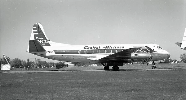 Vickers Viscount V745 N7438 Capital Airlines La Guardia 1960
