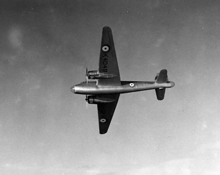 Framed Print : Vickers Wellington first prototype K4049 in flight Framed Print : Vickers Wellington first prototype K4049 in flight