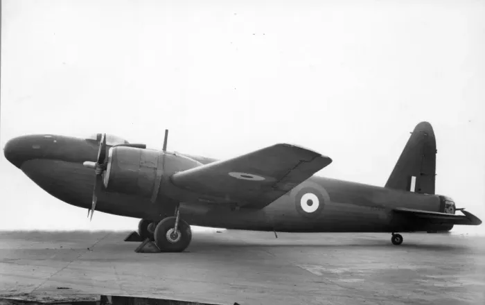 Framed Print : Vickers Wellington V first prototype R3298 Framed Print : Vickers Wellington V first prototype R3298
