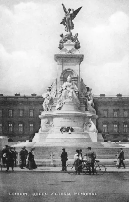 Framed Print : Victoria Memorial 1911 Framed Print : Victoria Memorial 1911