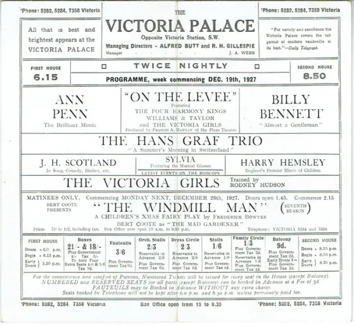Framed Print : Victoria Palace Theatre programme Framed Print : Victoria Palace Theatre programme