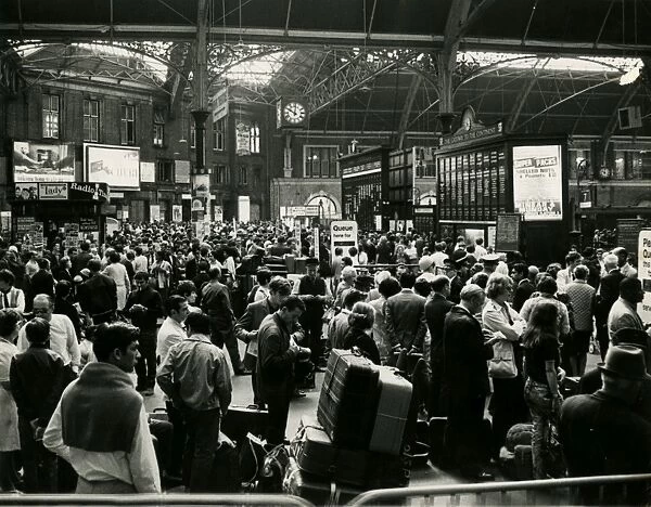 Victoria Station 1960S