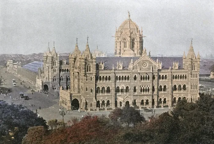 Framed Print : Victoria Station, Bombay Framed Print : Victoria Station, Bombay