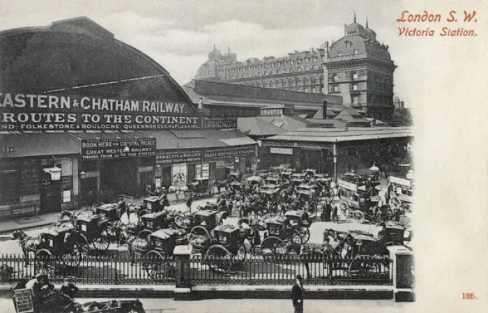 Framed Print : Victoria Station, London Framed Print : Victoria Station, London