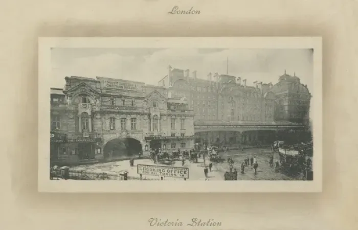 Framed Print : Victoria Station, London Framed Print : Victoria Station, London