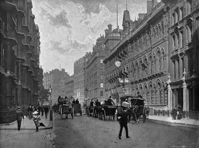 Framed Print : Victoria Street Framed Print : Victoria Street