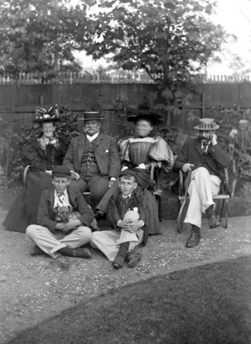 Framed Print : Victorian family group Framed Print : Victorian family group