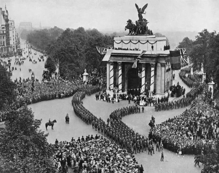 Framed Print : Victory Procession, July 1919 Framed Print : Victory Procession, July 1919