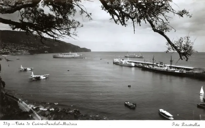 Framed Print : View across the bay at Funchal, Madeira Framed Print : View across the bay at Funchal, Madeira