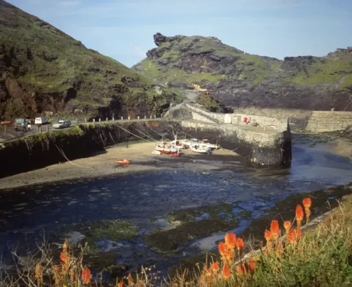 Framed Print : View of Boscastle, Cornwall Framed Print : View of Boscastle, Cornwall