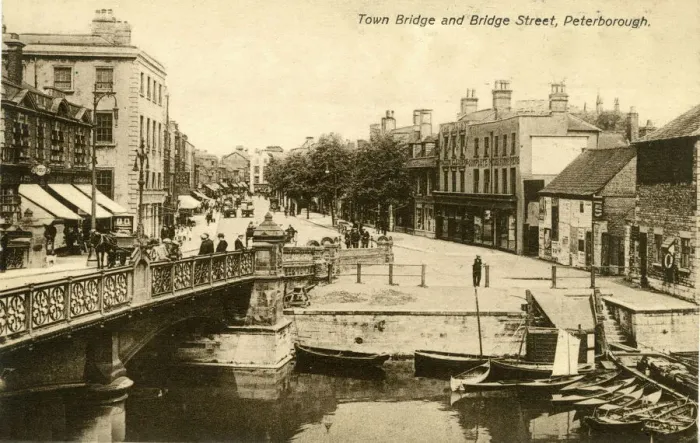 Framed Print : View of Bridge Street, Peterborough, Cambridgeshire Framed Print : View of Bridge Street, Peterborough, Cambridgeshire