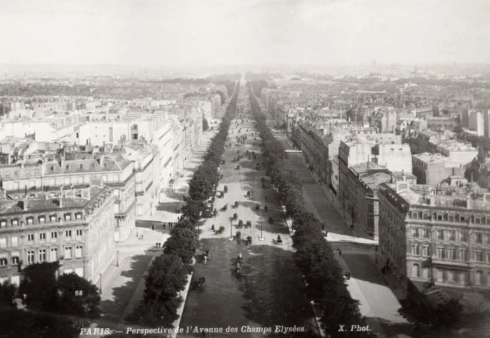 Framed Print : View along the Champs Elyseees Paris France Framed Print : View along the Champs Elyseees Paris France