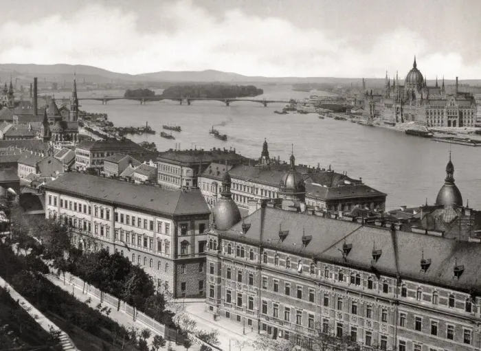 Framed Print : View of the city of Budapest Hungary and River Danube Framed Print : View of the city of Budapest Hungary and River Danube