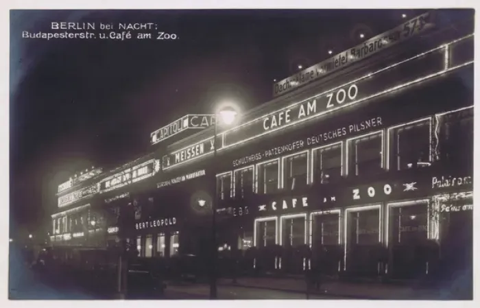 Framed Print : A view of the exterior fa硤e of the Cam am Zoo at night, Be Framed Print : A view of the exterior fa硤e of the Cam am Zoo at night, Be