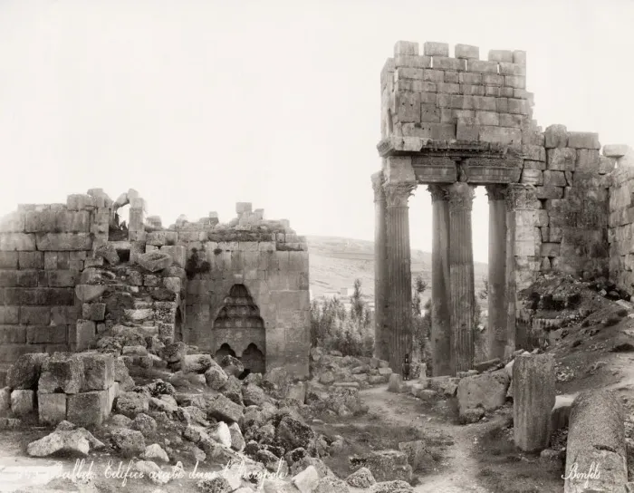 Framed Print : View inside the Acropolis, Baalbec, Baalbek, Lebanon Framed Print : View inside the Acropolis, Baalbec, Baalbek, Lebanon