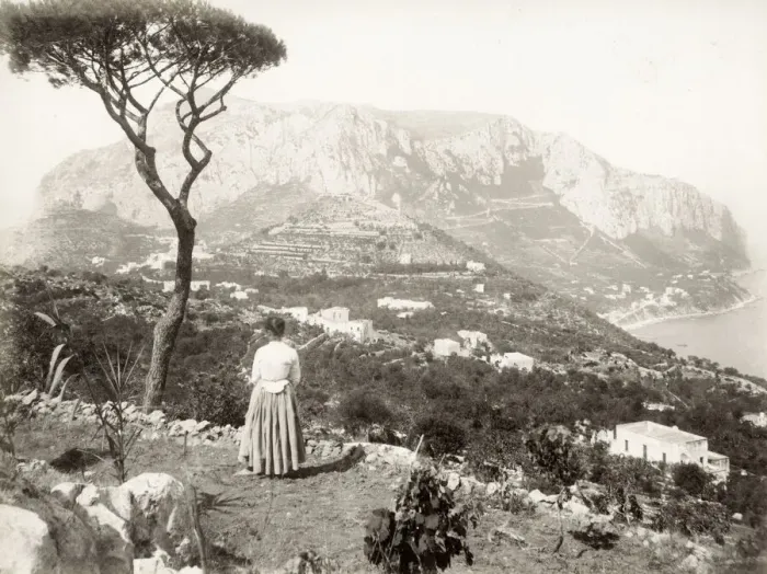 Framed Print : View on the island of Capri, Italy Framed Print : View on the island of Capri, Italy
