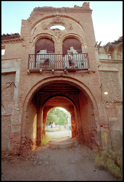 Framed Print : View looking out through gatehouse, Belchite, Spain Framed Print : View looking out through gatehouse, Belchite, Spain