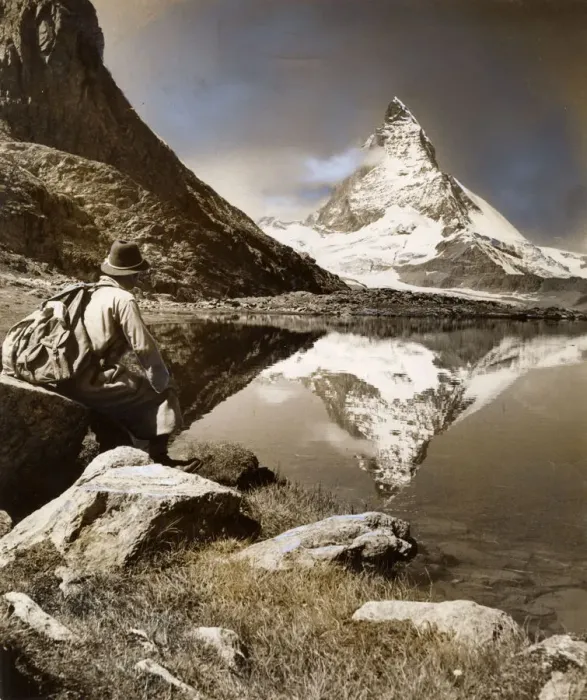 Framed Print : View of Matterhorn from lake at foot of Riffelhorn, Zermatt Framed Print : View of Matterhorn from lake at foot of Riffelhorn, Zermatt